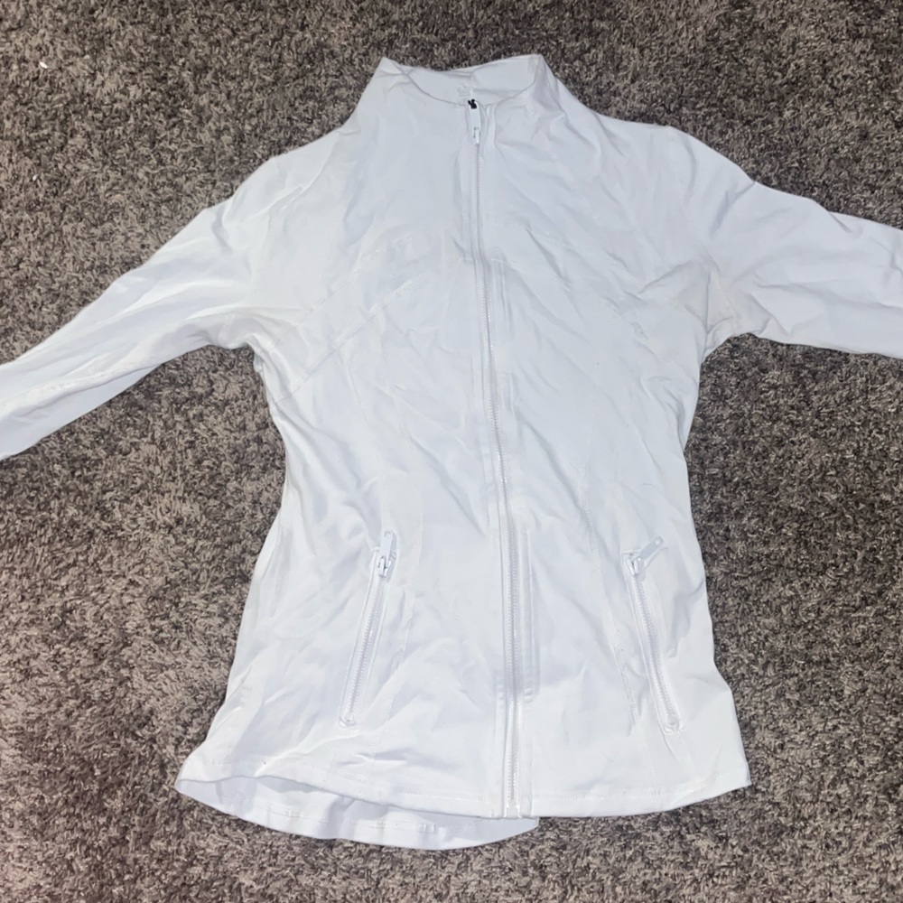 White Lululemon Women’s define jacket Nunu Size: XS/4